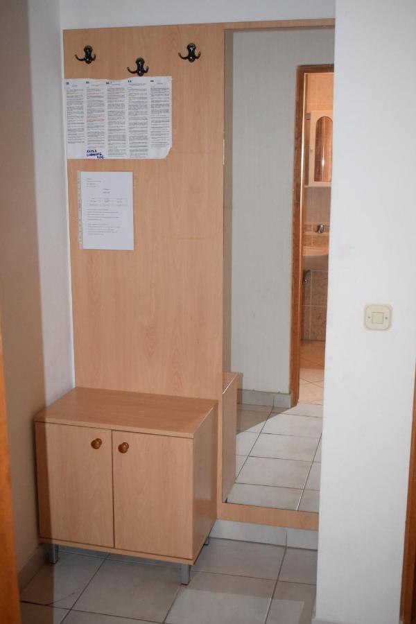 Apartments Loina Новаля Екстериор снимка
