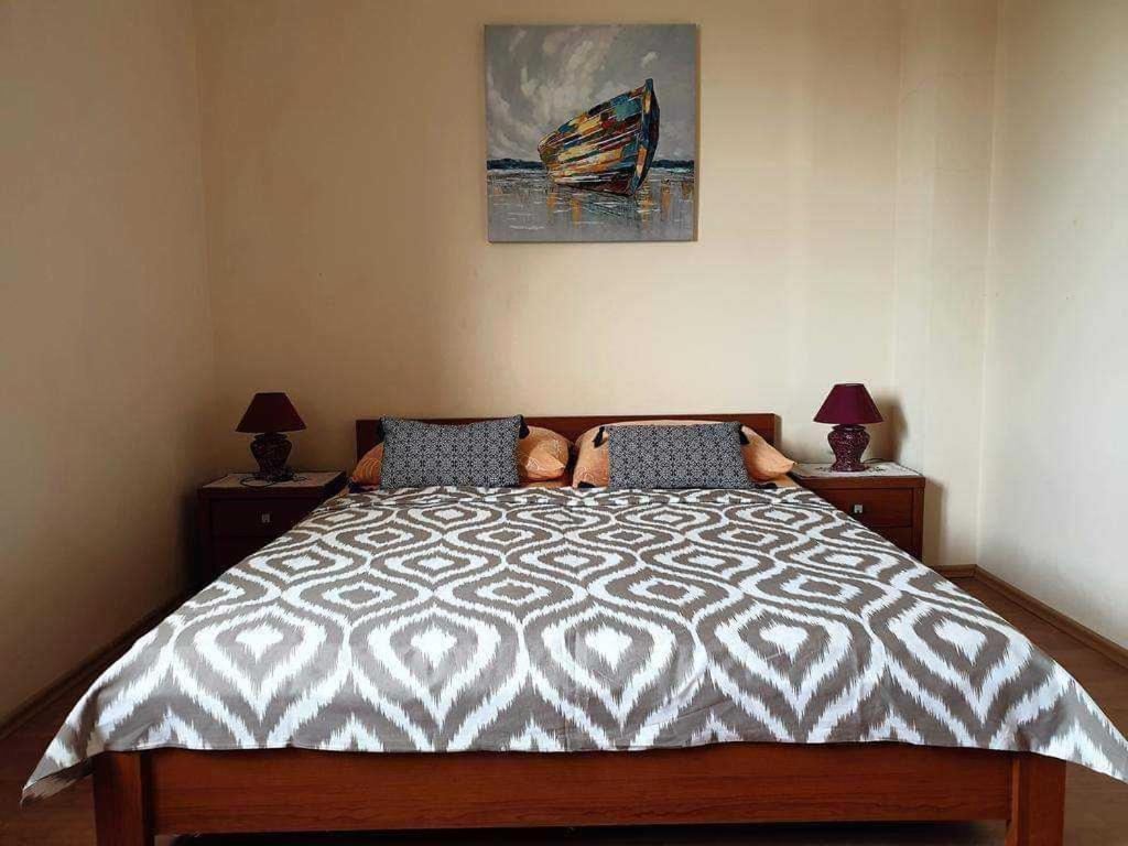 Apartments Loina Новаля Екстериор снимка